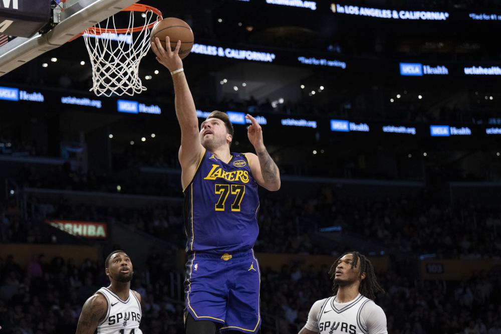 三分球都是 三分球都是