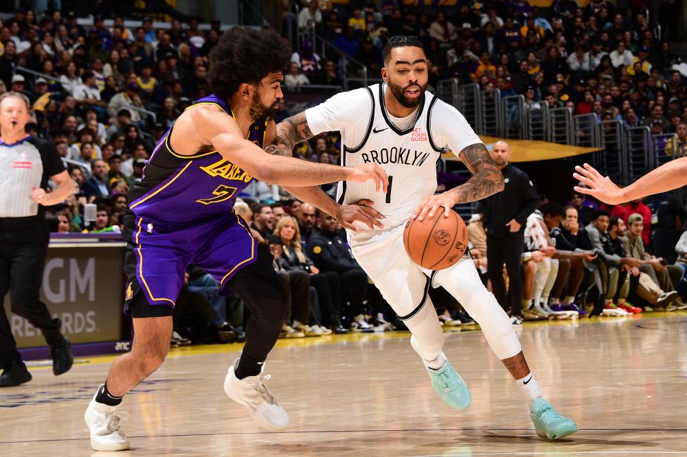 呈现令人激 呈现令人激